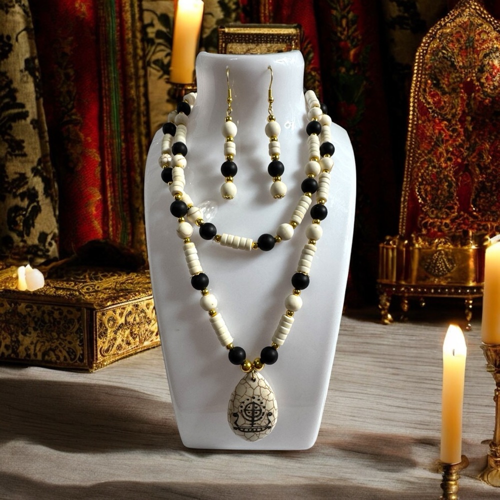 Elegant Black and Cream Gypsy Jewelry Set